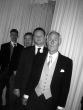 la cola para hacer pis en una boda en algún lugar de Inglaterra... / the pee line at a wedding somewhere in England...